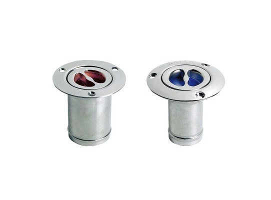 Tapon de Llenado en Inox Pulido con Asa de Apertura Tapon de Llenado en Inox Pulido con Asa de Apertura