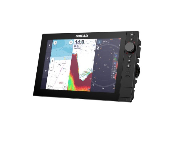 Plotter Simrad NSS 4-12 con mapa base mundial