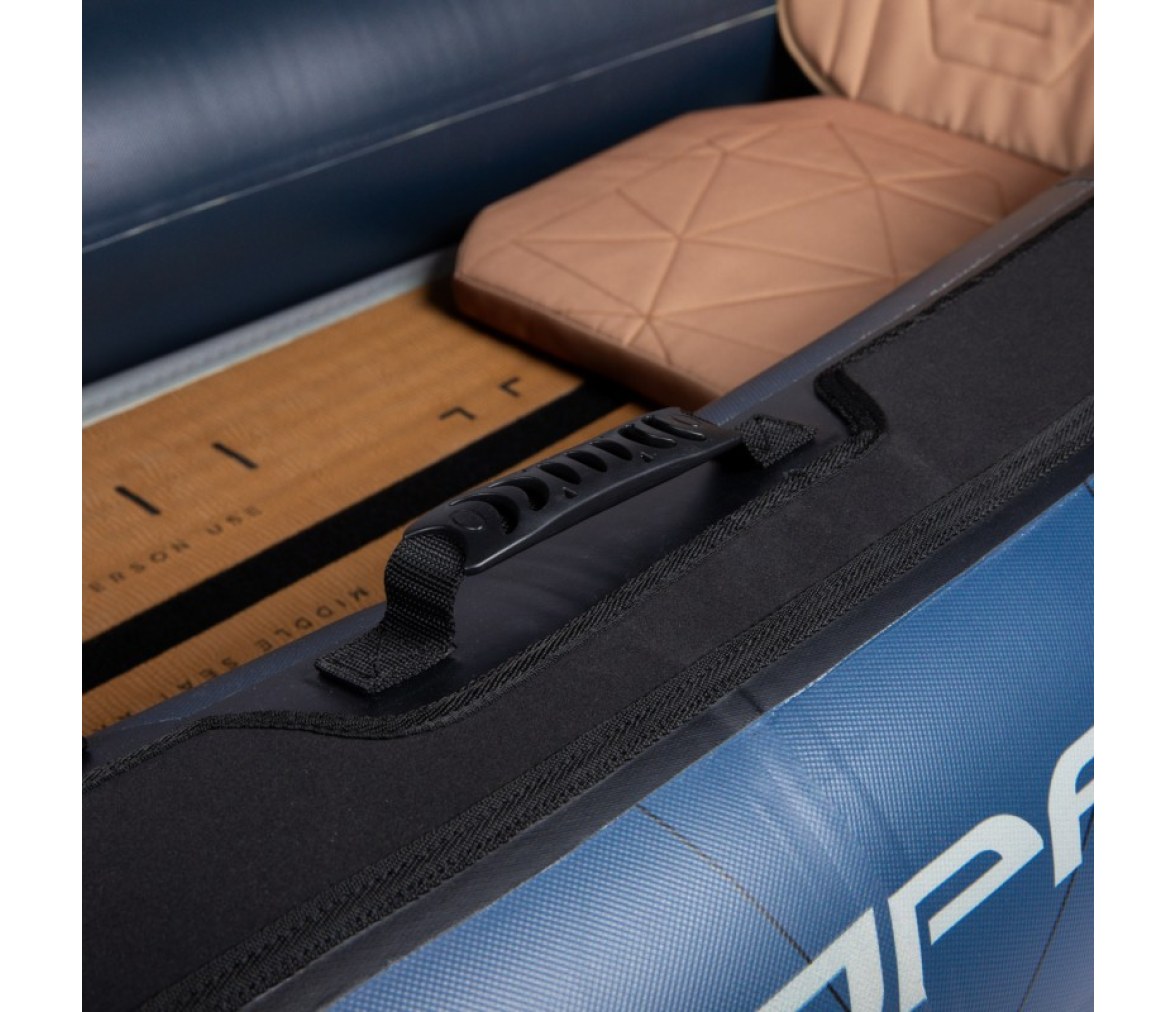 Axopar Adventure Gama Kayak hinchable