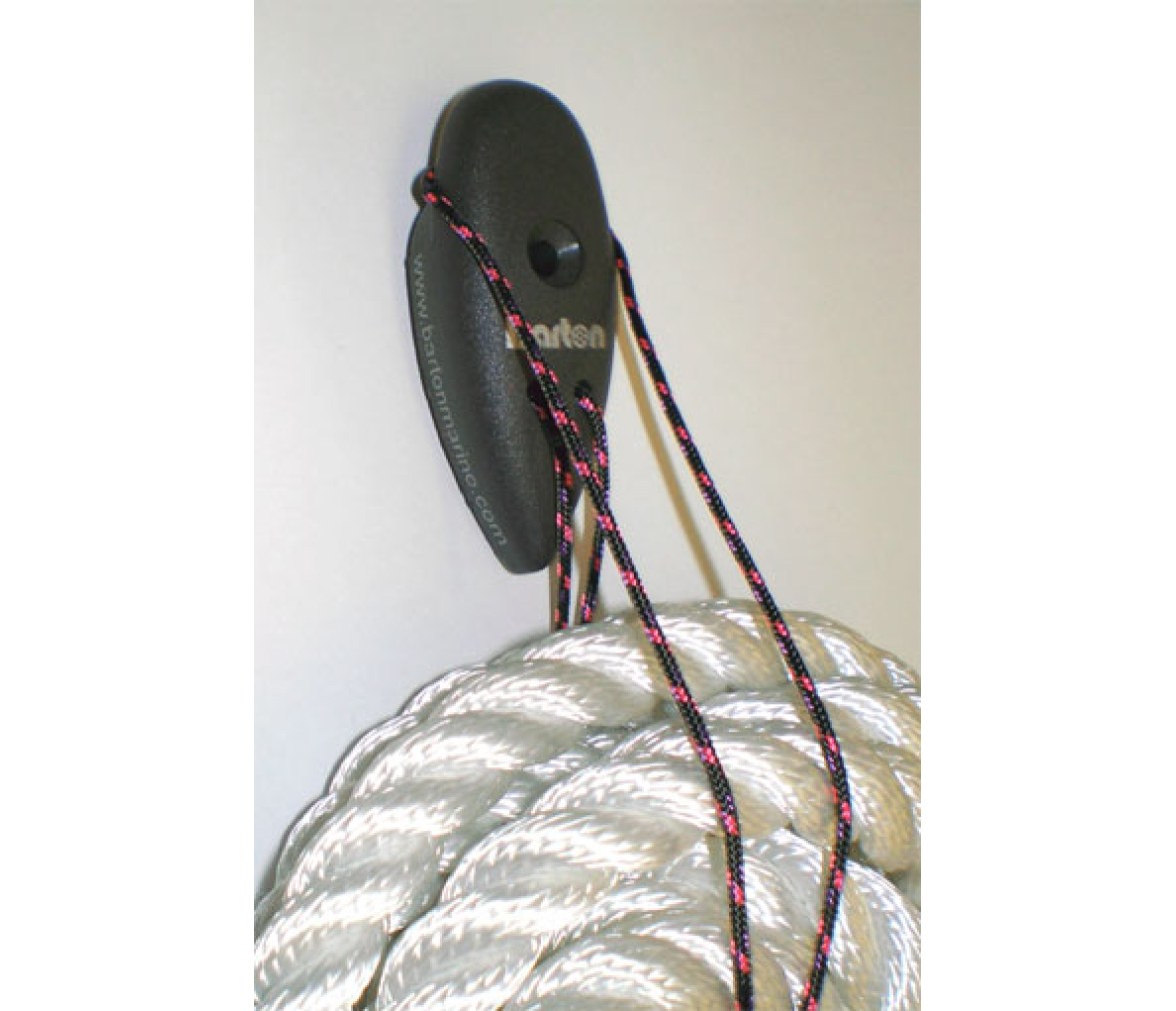Barton Sujeta Cabos Line Tamer Negro