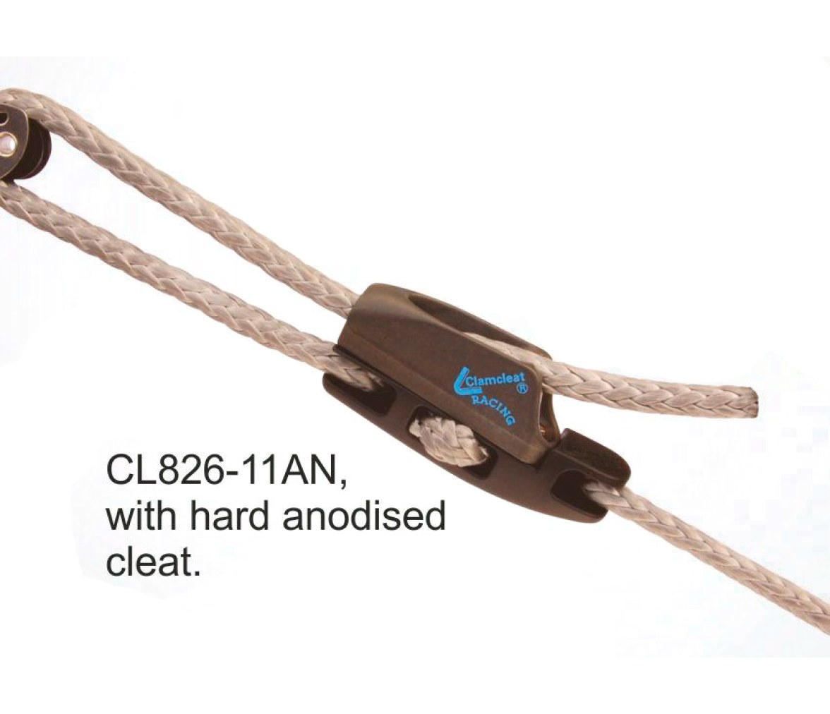 Clamcleat CL826-11 Aero cleat with CL211 Mk2