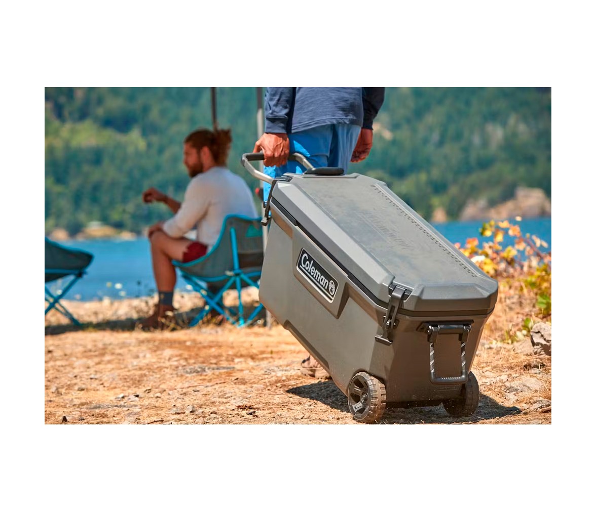 Coleman Nevera Convoy 100QT con Ruedas