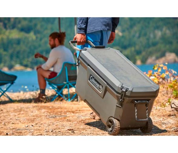 Coleman Nevera Convoy 100QT con Ruedas