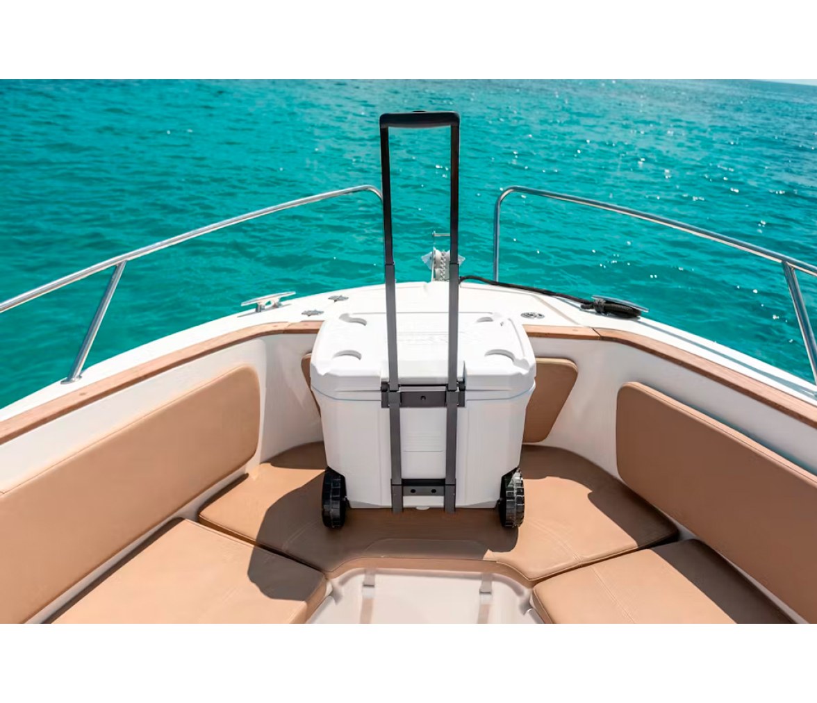 Coleman Nevera Marine Xtreme 50QT con Ruedas