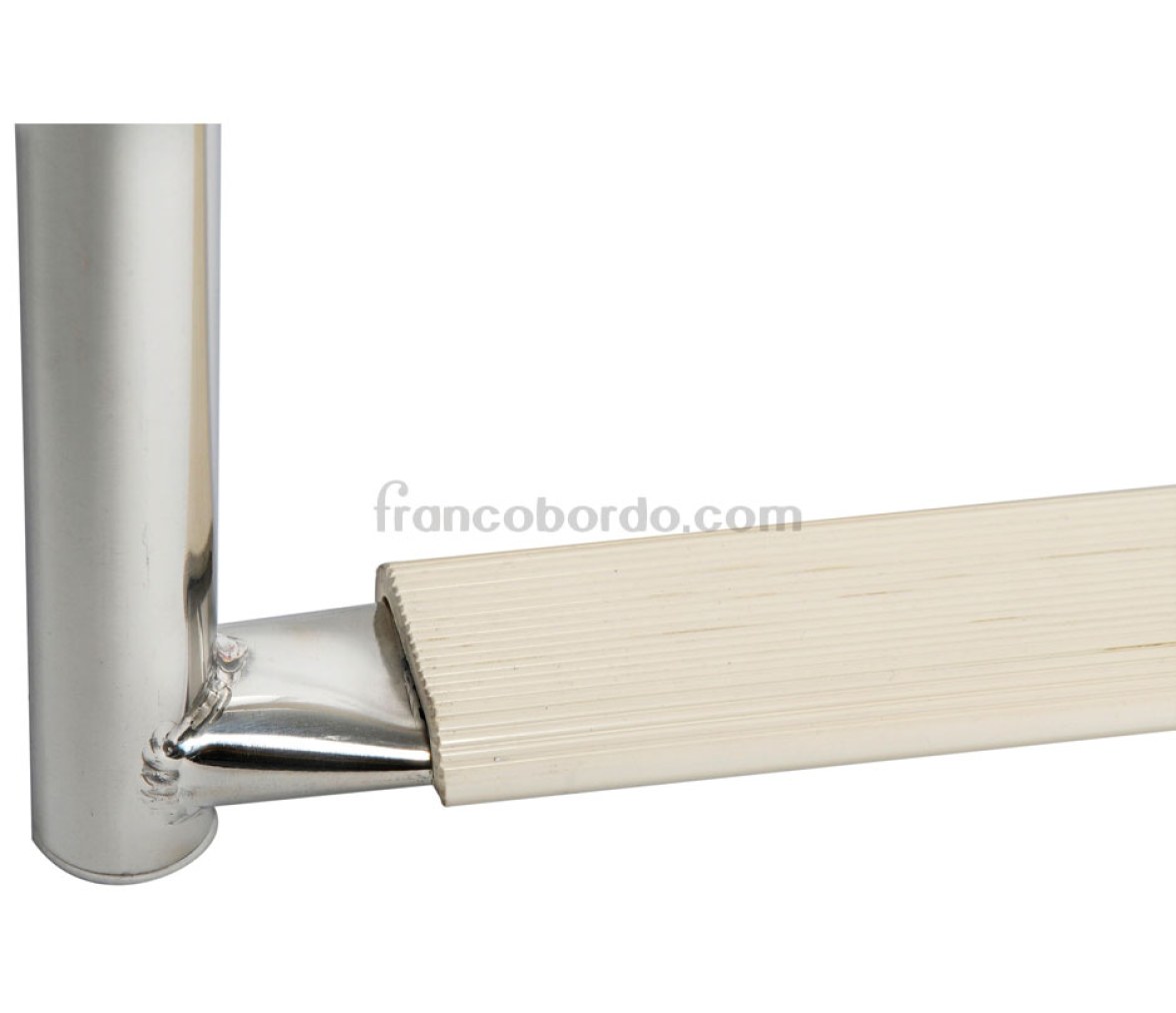 Escalera Plegable Inox 4 Peldaños