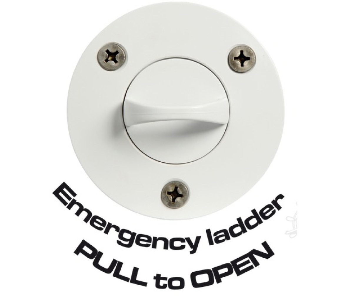 Escalera de Emergencia Empotrable con tornillos