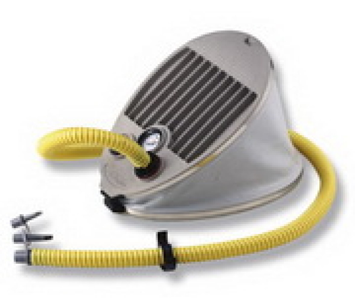Hinchador de Pie 6.5L con Manometro Bravo 8M