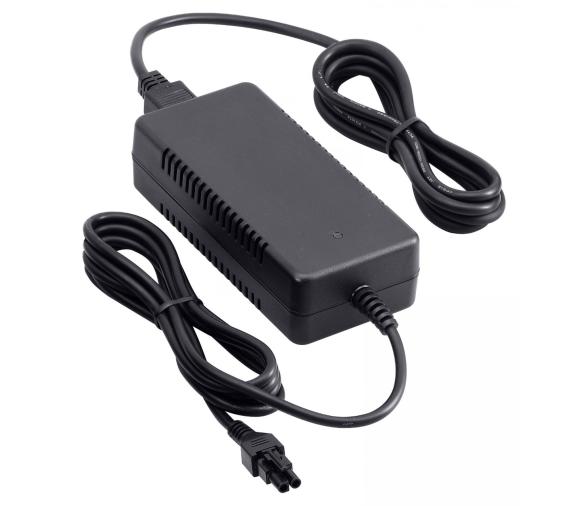 ICOM Alimentador CC BC-157S