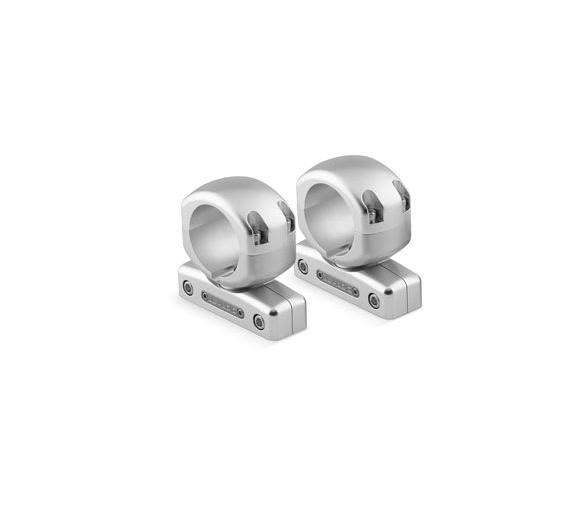 Accesorio de montaje JL Audio para altavoz de torre cerrado 2,375"