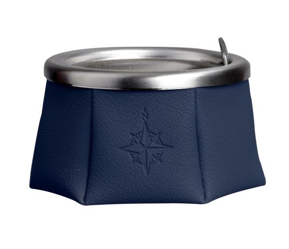 Marine Business Cenicero en Cuero con Tapa