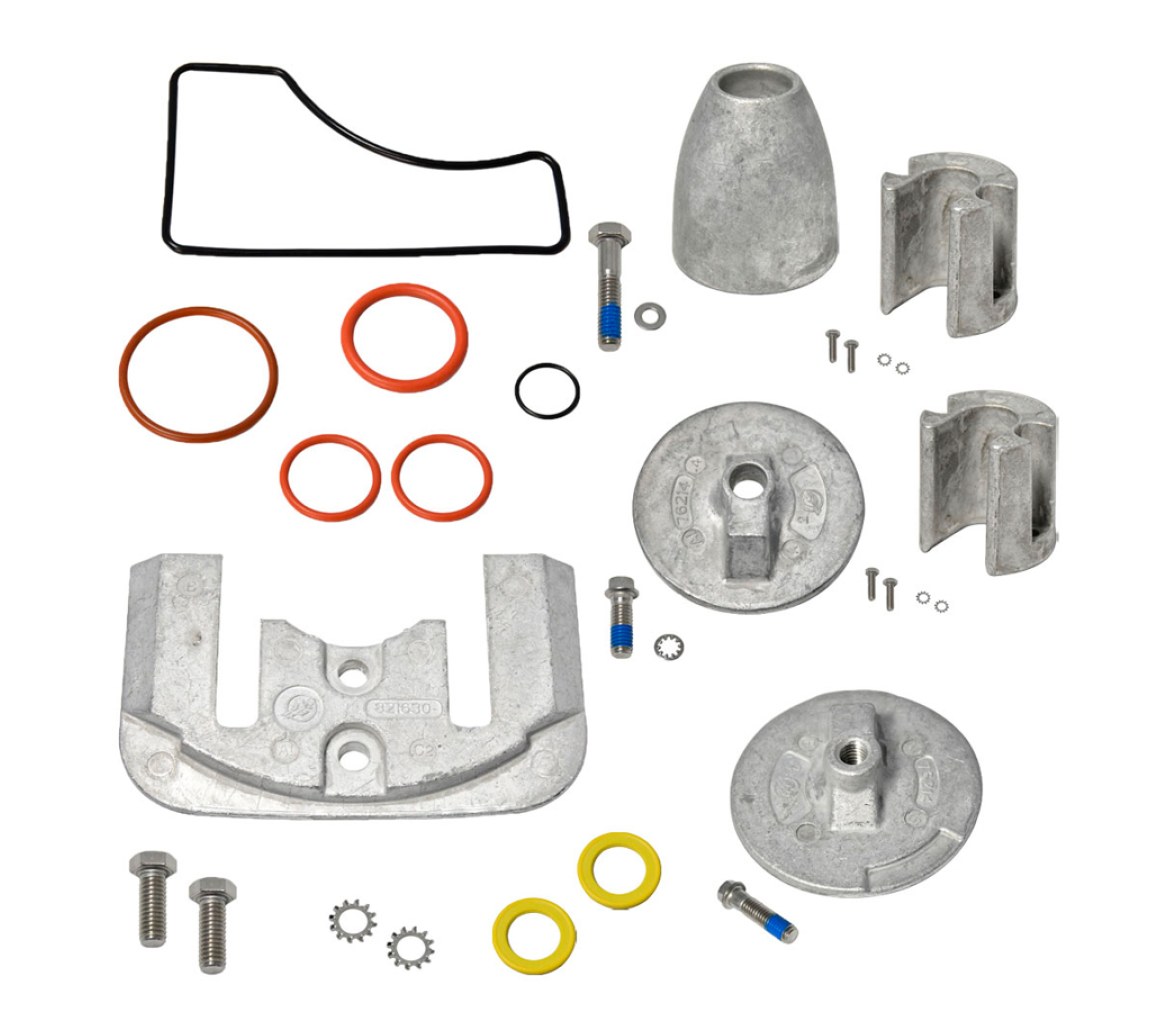 Mercruiser Kit de Mantenimiento 100 hrs Colas Bravo Three