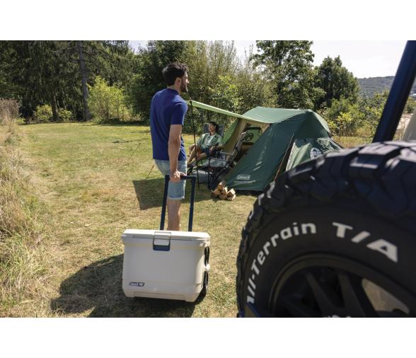 Nevera Coleman Pro 55qt con Ruedas