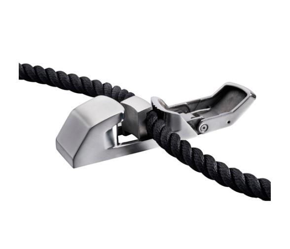 Osculati Guiacabos con sistema de bloqueo para cabos de amarre