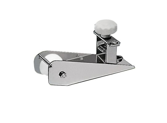 Osculati Bow roller Chromelux finish with anchor stop