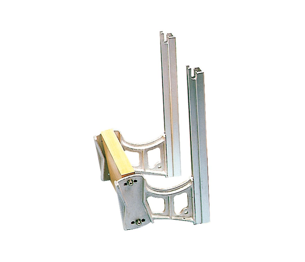 Osculati Soporte Motor Auxiliar Regulable