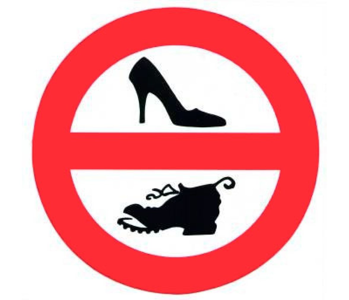 Pegatina Prohibido Usar Zapatos Trem