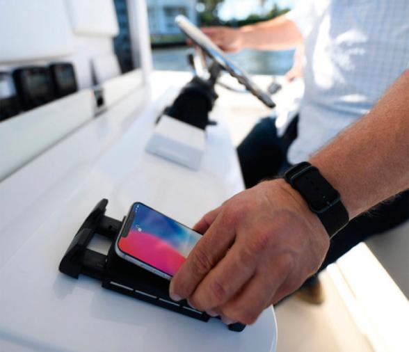 Scanstrut ROKK ACTIVE – Soporte Estanco con Carga Inalámbrica para Móvil