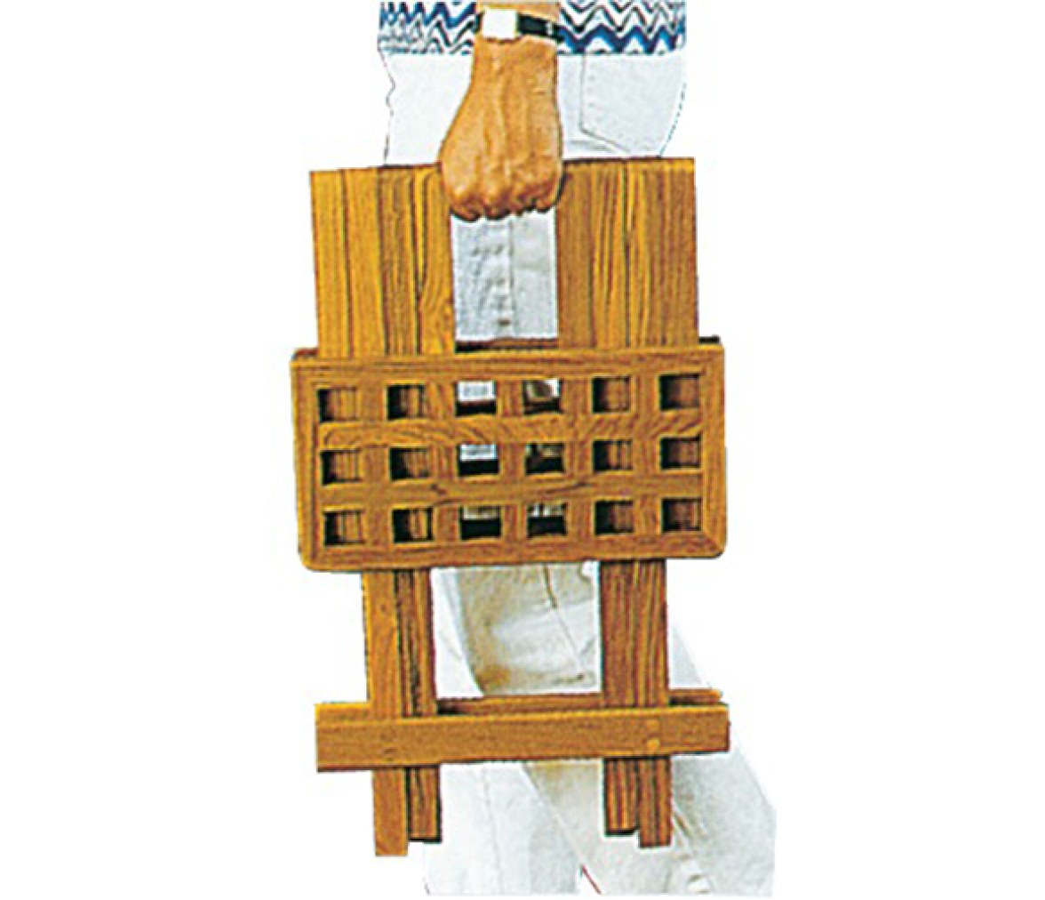 Taburete plegable en teca